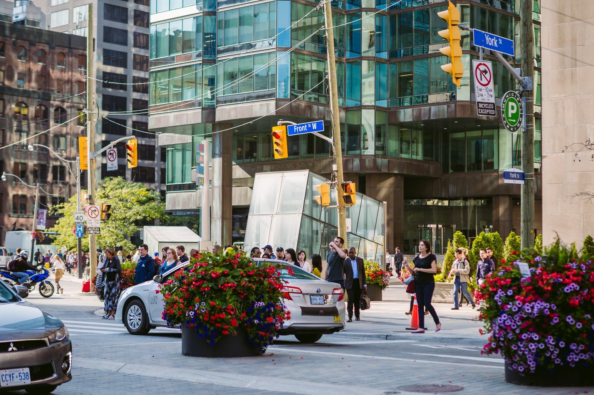 Quickstay - Luxury Executive In Yorkville Toronto Esterno foto